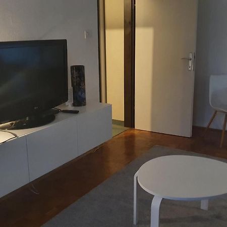 Apartment Sretni Dimnjacar Osijek Luaran gambar